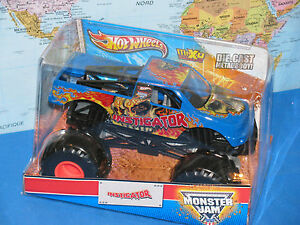 【送料無料】ホビー　模型車　車　レーシングカー モンスタートラックマックスホットホイール124 hot wheels confiture de monstre instigator camion maxd