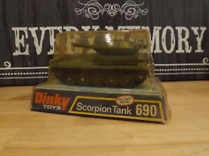 【送料無料】ホビー　模型車　車　レーシングカー ビンテージウィンドウボックススコーピオンタンクvintage dinky 690 scorpion tank comme neuf avec boite de fenetre