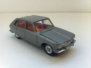 【送料無料】ホビー　模型車　車　レーシングカー ルノーdinky toys 537 renault 16