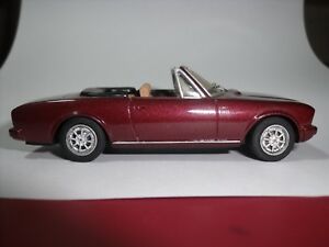 【送料無料】ホビー　模型車　車　レーシングカー プジョーカブリオレキットフィットpeugeot 504 cabriolet v6 hardtop vroom kit a monter et a peindre 143