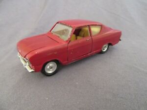 【送料無料】ホビー　模型車　車　レーシングカー ガマミニオペルカット621f rare gama mini mod 9650 opel kadett coupe rouge 145