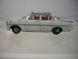 【送料無料】ホビー　模型車　車　レーシングカー クレスタビンテージスポットspot on triang vauxhall pa cresta 4 restauration vintage
