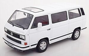 【送料無料】ホビー　模型車　車　レーシングカー フォルクスワーゲンフォルクスワーゲンバスモデルスケールvolkswagen vw bus t3 1993 white 118 model kk scale