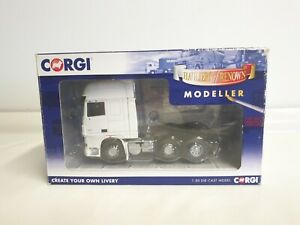 【送料無料】ホビー　模型車　車　レーシングカー コーギーホワイトキャブモデラーcorgi cc14100 daf xf 105 6x2 blanc cab modeller 150