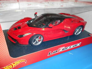 【送料無料】ホビー　模型車　車　レーシングカー ホットホイールフェラーリhwbly52 by hot wheels ferrari laferrari 118