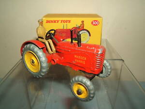 【送料無料】ホビー　模型車　車　レーシングカー ビンテージモデルマッシーハリストターvintage dinky toys modele 300 massey harris tracteur