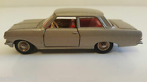 【送料無料】ホビー　模型車　車　レーシングカー オペルミントdinky toys 542 opel rekord vn mint