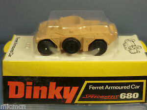 【送料無料】ホビー　模型車　車　レーシングカー モデルoフェレットボックスdinky toys modele no 680 ferret armoured car en parfait etat, dans sa boite｜hokushin