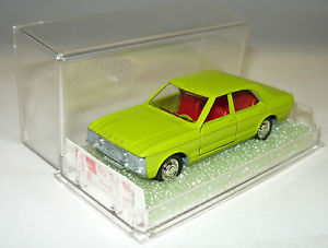 【送料無料】ホビー　模型車　車　レーシングカー モデルフォードグリーントップボックスschuco 301 858 ford consul vert 166 top amp; dans neuf dans sa boite