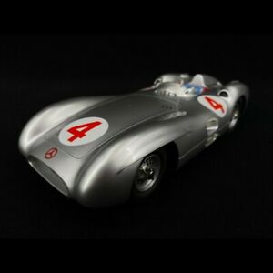【送料無料】ホビー　模型車　車　レーシングカー メルセデスベンツベルリンmercedesbenz f1 w196 streamliner n 4 vainqueur avus berlin 1954 118 cmr cmr06