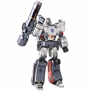 【送料無料】ホビー　模型車　車　レーシングカー トランスモデルキットモデルtransformers t5 megatron 3d metal model kit shanghai art model｜hokushin