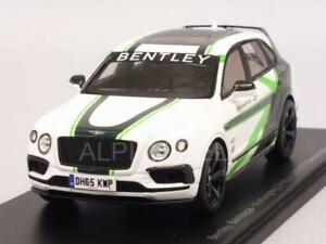 【送料無料】ホビー　模型車　車　レーシングカー グアテマラデモニュルブルクリンクスパークbentley bentayga gt3 demonstration car nurburgring 2016 143 spark s7792