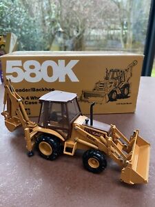 【送料無料】ホビー　模型車　車　レーシングカー ボックスローダーバックホーモデルcase 580 k chargeusepelleteuse modele jcb 135