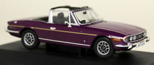 【送料無料】ホビー　模型車　車　レーシングカー スケールトライアンフスタッグマゼンタダイカストモデルvanguards echelle 143 va10109 triumph stag mk2 magenta diecast voiture modele