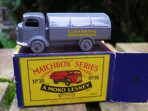 【送料無料】ホビー　模型車　車　レーシングカー マッチモココレクターボックスmatchbox lesney moko 38 karrier refuse collector neuf en boite dorigine