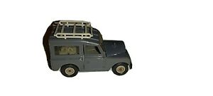 【送料無料】ホビー　模型車　車　レーシングカー ランドローバープラスチックnorev land rover expedition no 155 plastique vvgc