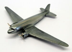 【送料無料】ホビー　模型車　車　レーシングカー コーギーダグラスダコタcorgi 1144 g50061 douglas dakota dc3 polished unpainted casting｜hokushin