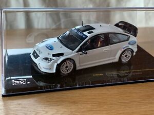 【送料無料】ホビー　模型車　車　レーシングカー ラリーネットワークフォードホワイトコルシカコードフォーカステストrally 143 ixo ford focus rs wrc test car 2007 corse blanc code 3 rare limited