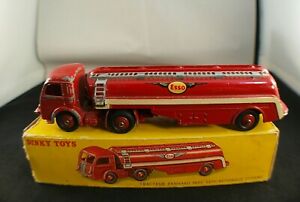 【送料無料】ホビー　模型車　車　レーシングカー ボックストラックエッソタンクdinky toys f n 32c camion panhard citerne esso en boite