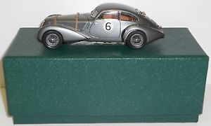【送料無料】ホビー　模型車　車　レーシングカー ランズダウンルマンホワイトメタルlansdowne ldm105b 1939 bentley embiricos 1949 le mans no6 143 white metal