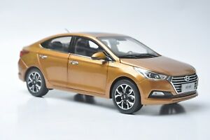 【送料無料】ホビー　模型車　車　レーシングカー ヒョンデスケールモデルオレンジhyundai verna car model in scale 118 orange