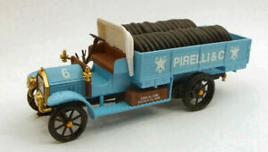 【送料無料】ホビー　模型車　車　レーシングカー トラックスケールリィアットevehiculesjouets camion echelle 143 rio fiat 18 bl pirelli modelisme static｜hokushin