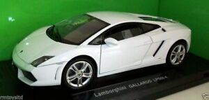 【送料無料】ホビー 模型車 車 レーシングカー ランボルギーニガヤルドホワイトwelly 118 18029w lamborghini gallardo lp5604 white|hokushin