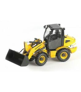 【送料無料】ホビー 模型車 車 レーシングカー ヤンマーyanmar v8 132|hokushin