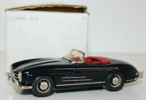 【送料無料】ホビー　模型車　車　レーシングカー スケールメルセデスsmts 143 scale das automobil mercedes 300sl navy blue