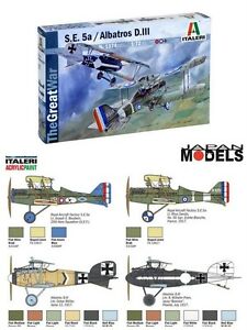 【送料無料】ホビー　模型車　車　レーシングカー アルバトロスモデルキットwwi se 5a albatros diii 172 model kit the great war aereo plane italeri 1374