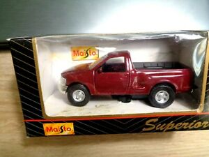 【送料無料】ホビー　模型車　車　レーシングカー フォードシリーズford fseries 1998 maisto 146