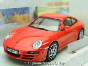 【送料無料】ホビー　模型車　車　レーシングカー ポルシェカレラカードアスポーツバージョンサイズモデルporsche carrera s 911 143rd taille modele de voiture rouge 2 portes sport version r 0154 x {}