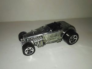 【送料無料】ホビー　模型車　車　レーシングカー ホットホイールデュースロードスター2000 hot wheels deuce roadster 2000 first editions
