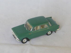 【送料無料】ホビー　模型車　車　レーシングカー nash 1120 moscvich 408 vert 143
