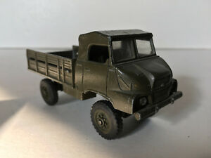【送料無料】ホビー　模型車　車　レーシングカー ユニックsolido simca unic 4x4 235 673