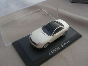 【送料無料】ホビー　模型車　車　レーシングカー ランチアシリーズvoiture 1 43 lancia serie 13