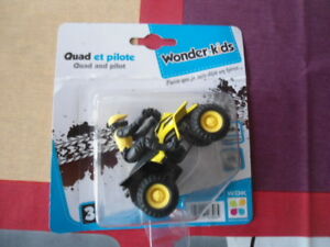 【送料無料】ホビー　模型車　車　レーシングカー ドライバquad et pilote wonderkids