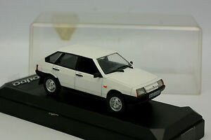 【送料無料】ホビー　模型車　車　レーシングカー ネットワークラダサマラブランシュixo 143 lada samara blanche