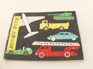 【送料無料】ホビー　模型車　車　レーシングカー カタログスイススイスcatalogue dinky toys suisse switzerland 1961