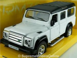 【送料無料】ホビー　模型車　車　レーシングカー ホワイトサイズシティバージョンランドローバーディフェンダーモデルland rover defender lwb voiture modele 136th blanc taille rmz city version r 0154 x {} 13,075円