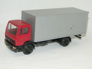 【送料無料】ホビー　模型車　車　レーシングカー モデルメルセデスベンツトラックnzg modeles 250 mercedes benz camion 150