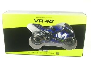 【送料無料】ホビー　模型車　車　レーシングカー ヤマハロッシyamaha yzrm1 46 motogp 2018 valentino rossi 112
