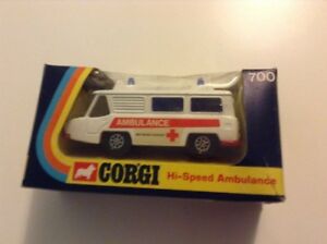 【送料無料】ホビー　模型車　車　レーシングカー ビンテージcorgihispeed ambulance 700vintage 1973detaille interieurwhizzwheels 12,735円