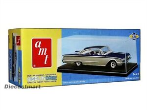 【送料無料】ホビー　模型車　車　レーシングカー コレクションケースモデルカーde collection affichage show etui avec base pour 124 modele voitures par amt