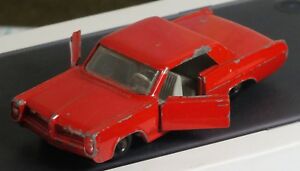 【送料無料】ホビー　模型車　車　レーシングカー マッチポンティアックグランプリスポーツブラックホイールカットmatchbox lesney no 22 c rouge pontiac gp coupe de sport noir roues bon