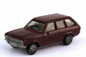 【送料無料】ホビー　模型車　車　レーシングカー オペルアスコナ187 opel ascona a voyage braunviolett herpa 2001