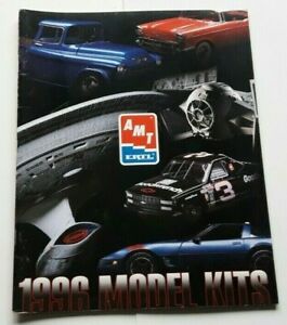 【送料無料】ホビー　模型車　車　レーシングカー カタログモデルキットcatalogue amt ertl annee 1996 model kits