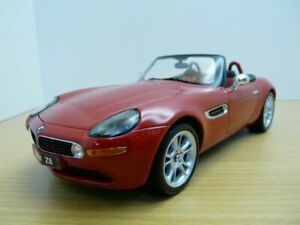 【送料無料】ホビー 模型車 車 レーシングカー bmw z8 rouge 118|hokushin
