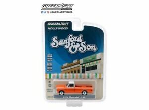 【送料無料】ホビー　模型車　車　レーシングカー シボレーサンフォードテレビシリーズgreenlight 44860 a 164 1971 chevrolet c10 sanford et fils serie tv