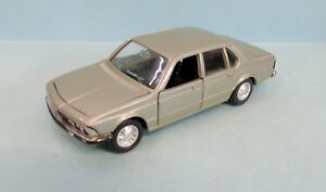 【送料無料】ホビー　模型車　車　レーシングカー ガマドイツma121824 gama germany bmw 733i 143